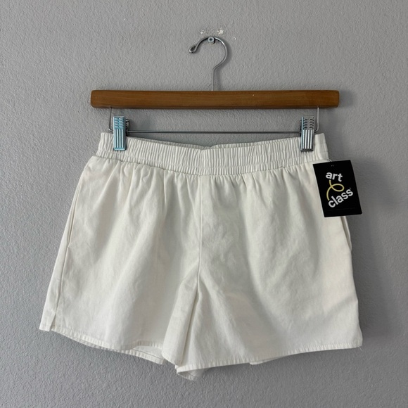 New Art Class White Shorts Lined Size L - Picture 6 of 9